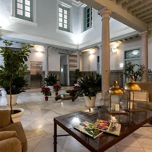 Palacio Cabrera - Lillo Apartamento